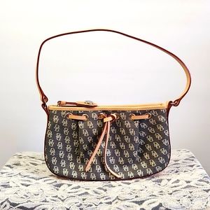 Dooney and Bourke Shoulder Strap purse